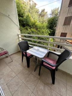 Quiet Studio in Becići-Next to Hotel Mediteran- Garage free - 3