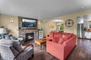 Ye Old Mill Haus - Bend - 9