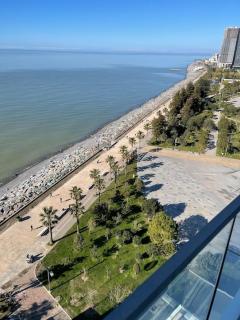 Уютная квартира с видом на море и парк Batumi VIEW - Batumi - 3