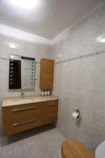 Piso céntrico con vistas al mar - 2