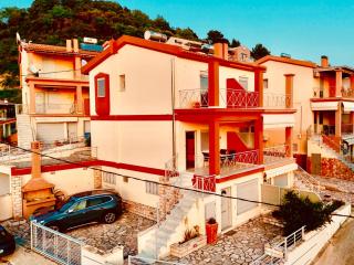 Vrachos Beach Villa - Loutsa - 0