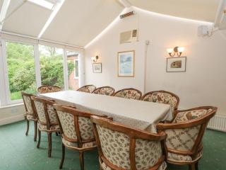 Rosehill Manor - 2