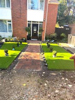 Cheerful Residential Home - 1