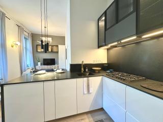Buda Retreat - Modern 2BR - Budapest - 3