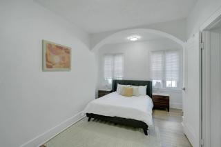 Mayflower 201 Extraordinary 2bd,1bth - Rochester - 0