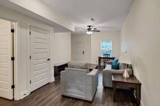 Alto M5 Marvelous 2bd,25bth Wpool Acc - Clarksville - 5