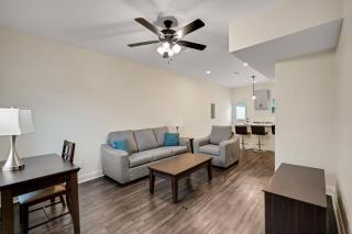 Alto M5 Marvelous 2bd,25bth Wpool Acc - Clarksville - 4