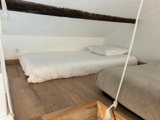 Studio cosy avec mezzanine - 3