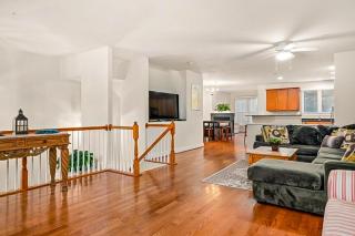 Glen Riddle Pleasant Colony 104 - 4