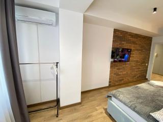 Spacious Modern Ultracentral Apartment - 2