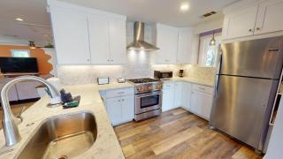 2nd Avenue - Mid Island by Tybee Beach Vacation Rentals - Tybee Island - 8