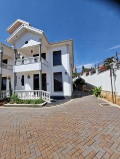 Absolute Homes - Kampala - 0