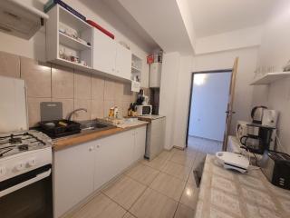 Cazare Eforie Nord, plaja Acapulco, garsoniere Four Studios cu bucatarie comuna, baie proprie, etaj 4 - Eforie Nord - 8