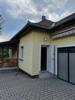 Kiskatona Vendégház - Balatonkenese - 2