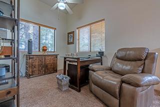 Luxury Townhome near NATIONAL FOREST TRAILS, close to golf, ski - Indian Pine - 1