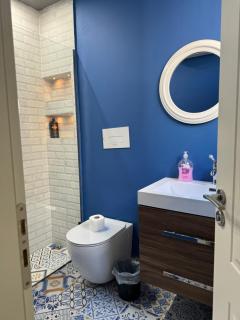 Nikki Apartments - 8