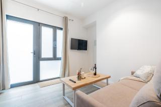 Mediterraneum Suite F - 1