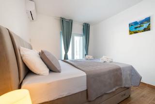 Apartments Lucija Mari - Tribunj - 2