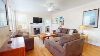 19 13th Street by Tybee Beach Vacation Rentals - Tybee Island - 4