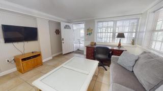 19 13th Street Lower by Tybee Beach Vacation Rentals - Tybee Island - 3