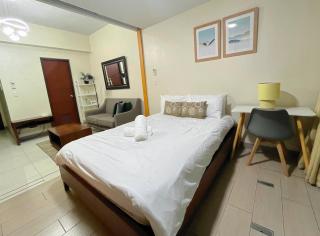 One Uptown Residence infront Grand Hyatt 1BR, Washer,Fast WiFi - Manila - 4