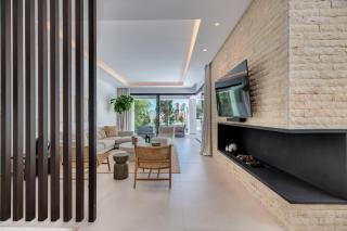 All About Villa Lavanda - Marbella - 9