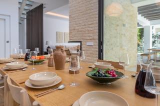 All About Villa Lavanda - Marbella - 1