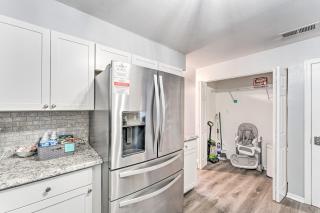 Day Trip to Disney and Beach Home with Saltwater Pool - Deltona - 3