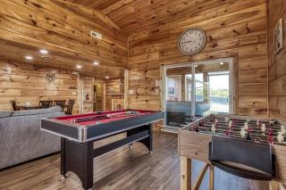 Putt-Putt, Mins to Dollywood+Parkway No Steep Rds, RV Parkin, - Sevierville - 2