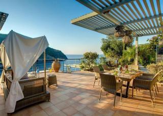 Remarkable Kefalonia Villa Villa Yu Kanda 3 Bedrooms Seafornt Spectacular Sea Views Private Outdoor Pool Assos - 9