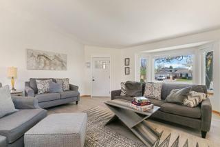 Charming Home with RV Parking - 30 miles from RMNP! - 4