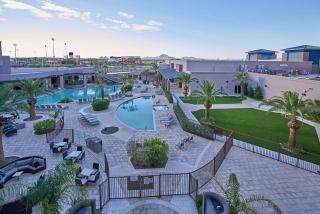 Sheraton Mesa Hotel at Wrigleyville West - Mesa - 3
