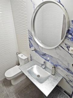 Apartments by the sea Krilo Jesenice, Omis - 23043 - 6