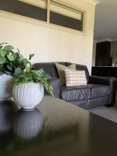 Yarrawonga Waterfront Apartments - 1