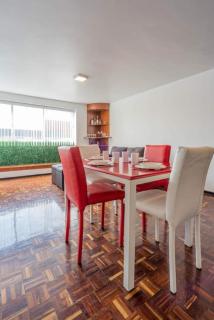 Habitación amplia c/baño independiente, a min del Centro Histórico (Sobre Eje Central) - Città del Messico - 8