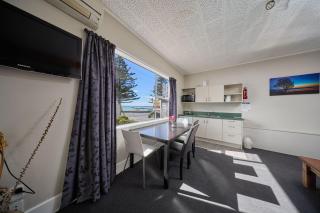 Sea View Motel - Unit 8 - Kaikoura - 0