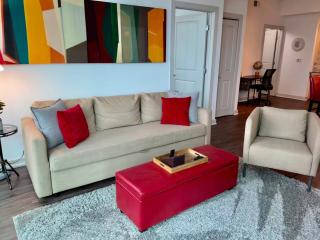 Ruby Retreat - Highrise! Balcony, Year-round Pool,City View - Atlanta - 4
