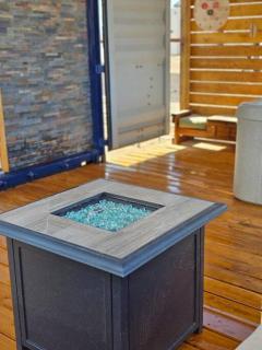 Serene desert oasis hot tub, fam friendly! - 2
