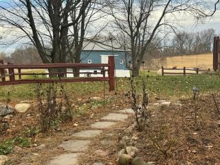 Inn Between the Lakes - 4