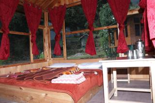 Trekking Cougars Huts - Dharamshala - 1