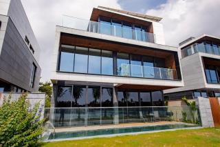 LUXURY VILLA with 5 BEDROOMS RIVER VIEW - Danang - 0