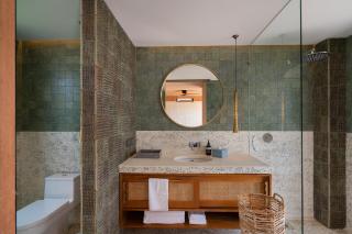 Kado Kubu Modern Tropical 2BR Pink Villa with Sky Pool with Ocean Views in Uluwatu - 5