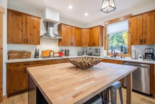 Suncadia 4 Bdrm Pet Friendly Townhome, Across from The Lodge - Cle Elum - 2