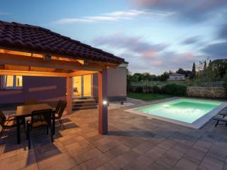 Villa Lilly Comfortable holiday residence - Rakalj - 8