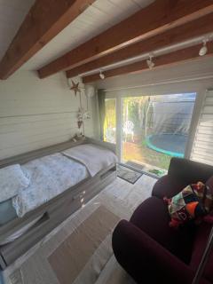 29 Park Avenue , Shoreham-by-Sea , Cozy Cabin - Shoreham-by-Sea - 4