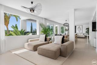 ViVi Homes -Villa Carat Pool, Cinema, Golf & Terrace - Estepona - 7