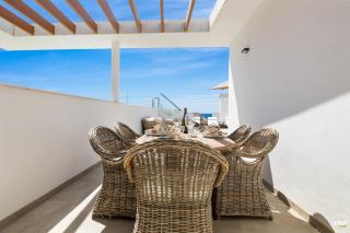 ViVi Homes - Diamond Pool, Gym, Terrace & Sea View - Fuengirola - 3