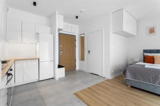 Nowoczesne i Eleganckie Apartamenty Very Berry w Poznaniu by Noclegi Renters - Poznań - 2