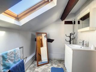 Chambre atypique chez l'habitant - - 5