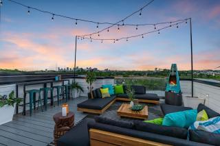 Rooftop Hot Tub & Game Room - 3 Miles to Downtown - Nashville - 3